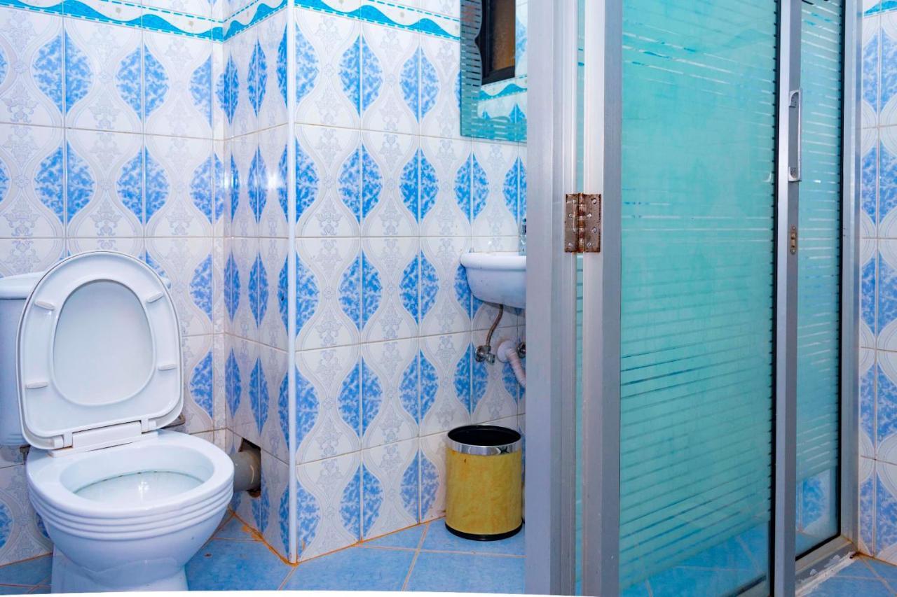 Sapphire Hotel Entebbe Kigo Kajansi エクステリア 写真