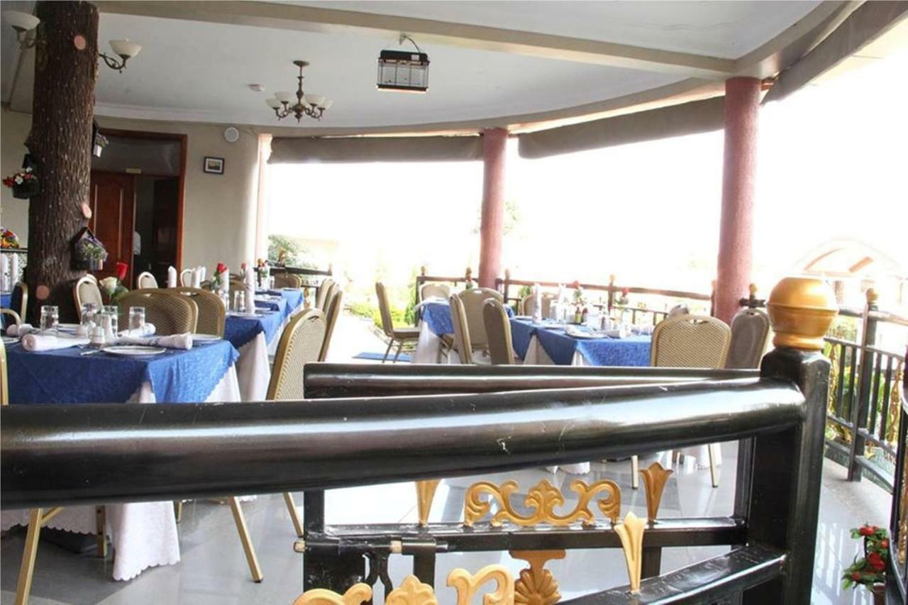 Sapphire Hotel Entebbe Kigo Kajansi エクステリア 写真